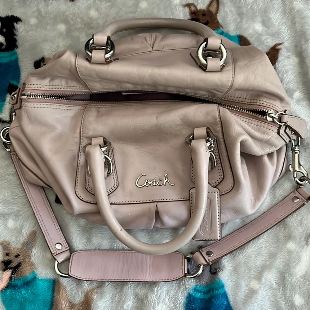 Coach lavender purse